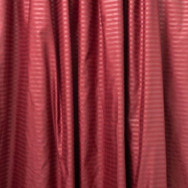 Embossed Maroon 2 Pack Taped Lined Curtain 150x218cm - Image 2