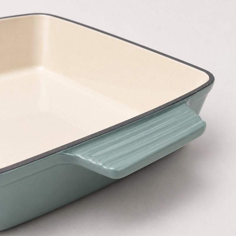 Continental Homeware Enamel Cast Iron Rectangular Casserole Dish 33x23cm – Duck Egg Blue - Image 4